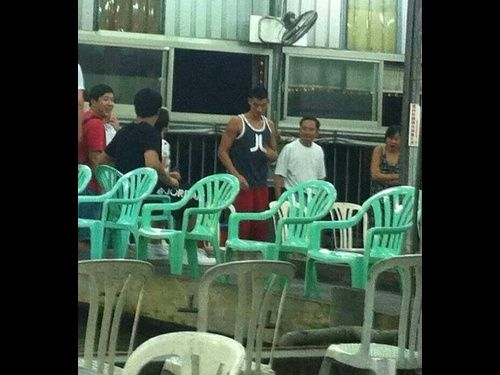 林書豪回臺灣比賽又趁機釣蝦(圖)