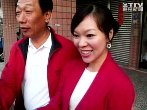 ���_��ͻ����{�c6������ΰѸ��������ȥ���D��