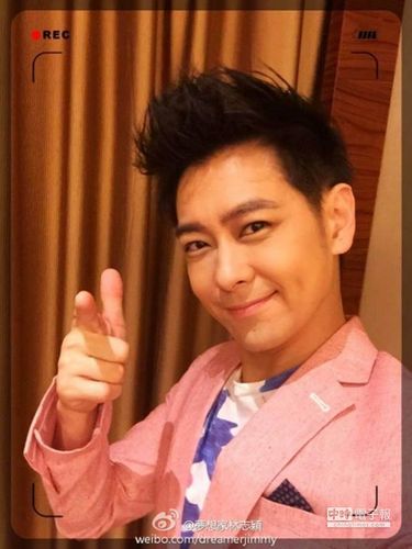 ����������־�f���ء�Խ��Խ�����ط����D��