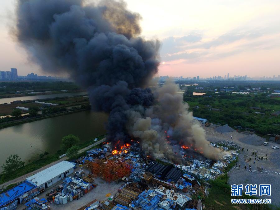 #��ͻ�l�¼����Ϸ�񘍏�C���U�f�ѷ���ʧ��