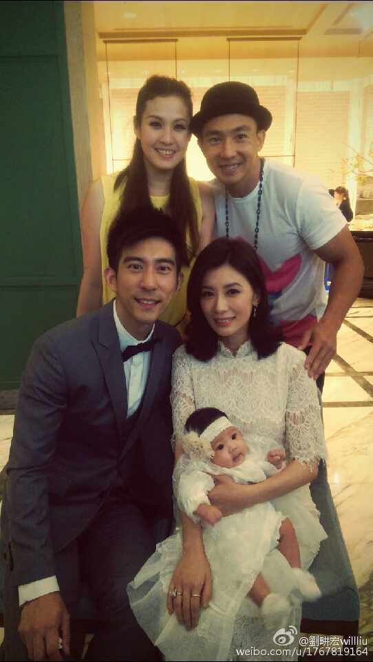 �Z�o��Ů�����۴���