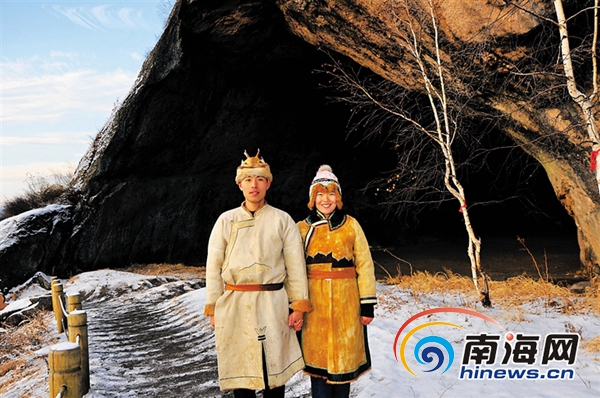 85后夫妻辭職環游全國 拍56套民族結婚照 85后夫妻辭職環游全國 拍56套民族結婚照