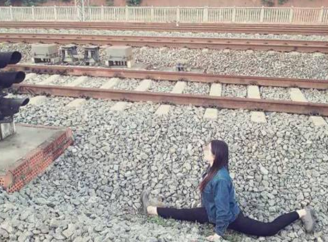 Ů���F���������� �߿�ǰ��һ���R�p�����M�D��