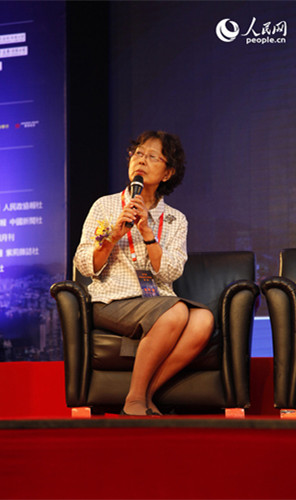 郭沫若先生的女兒郭平英出席論壇 郭沫若先生的女兒郭平英出席論壇