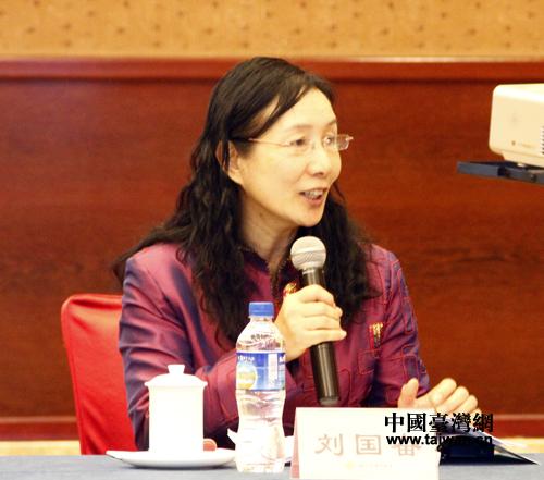 中國社會科學院臺灣研究所研究員劉國奮在研討會上發言。(中國臺灣網 李杰 攝) 中國社會科學院臺灣研究所研究員劉國奮在研討會上發言。(中國臺灣網 李杰 攝)