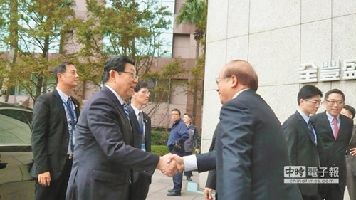 ꐵ��̽�L�B���ǲ���Մ�ɰ������������D��