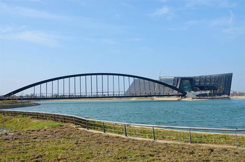 �_���ʌm��Ժ�A�s���^2�������ÿ��5000��