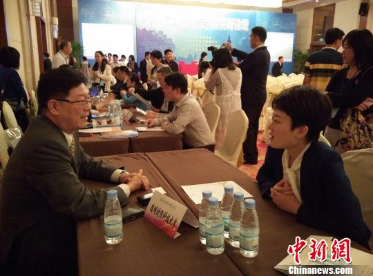 5月24日,桂臺兩岸高校代表就教育合作事項進行洽談。 歐惠蘭 攝