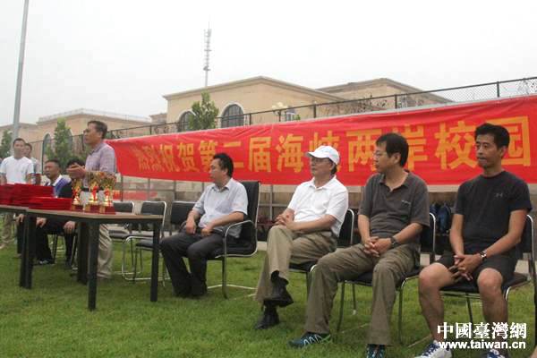 �ڶ��ú��{�ɰ�У�@������Ոِ�A�M�Y��