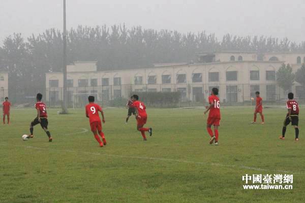 �ڶ��ú��{�ɰ�У�@������Ոِ�A�M�Y��