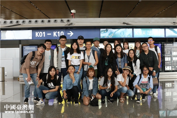 �ɰ��W���C����Ӱ����