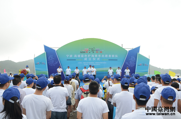 �{ɫ�o������־Ը���