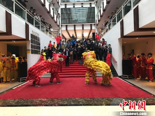 �_����W���^����{���ݡ����ɽ��� �z