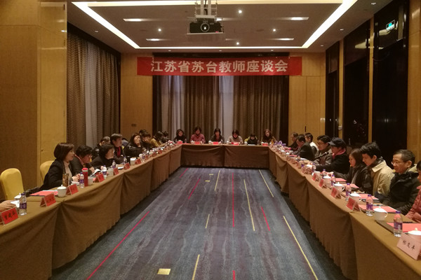 ��Մ���F��