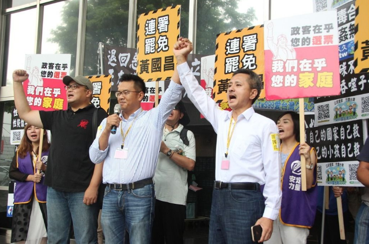 �S��(gu��)�����(d��ng)�F(xi��n)�����᣺�����y��Ҋ(ji��n)�� �A���gӭ�ų��F(xi��n)