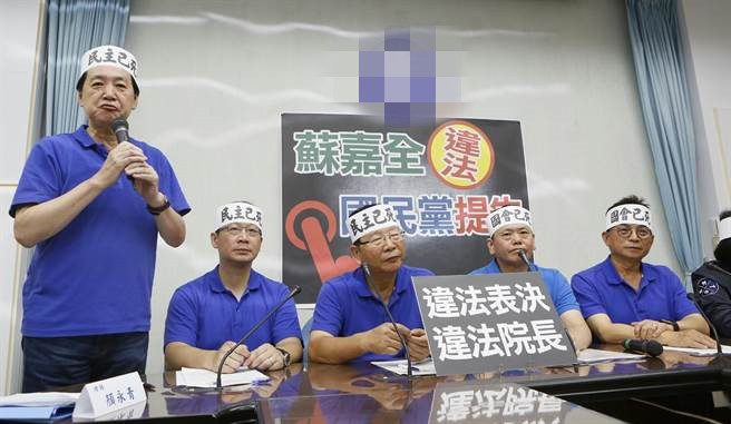 蔡英文希特勒化!國民黨告蘇嘉全蔡其昌瀆職 蔡英文希特勒化!國民黨告蘇嘉全蔡其昌瀆職