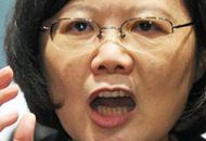 �������