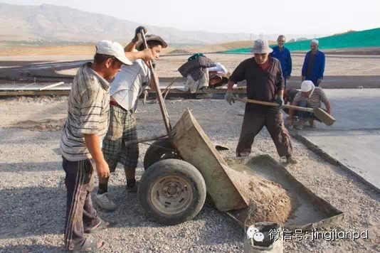 習大大訪后記 | 千方百計也要把孩子送到中國去讀書 習大大訪后記 | 千方百計也要把孩子送到中國去讀書