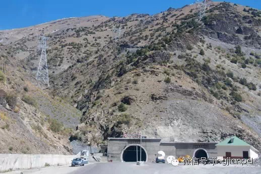 習大大訪后記 | 千方百計也要把孩子送到中國去讀書 習大大訪后記 | 千方百計也要把孩子送到中國去讀書