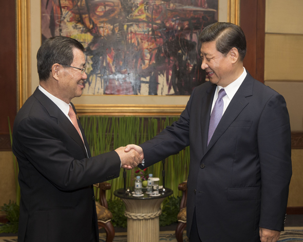 2013��10��6�գ��й����뿂��ӛ��(x��)��ƽ��ӡ������������u��(hu��)Ҋ�_(t��i)���ɰ���ͬ�Ј�(ch��ng)�����(hu��)�s�u(y��)�����Lʒ�f�Lһ�С��zӰ�����A��ӛ��  �m�t��