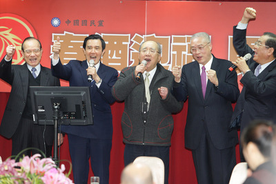 �����h�´��͕��RӢ�Ņǲ��۸߳�����ƴ�ŕ��A��