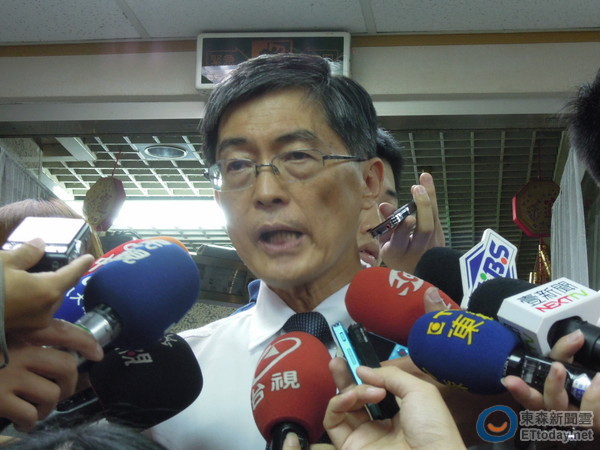 魏國彥回應秘書批公文事件:只是改錯字提升質(zhì)量 魏國彥回應秘書批公文事件:只是改錯字提升質(zhì)量