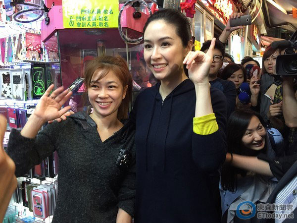 蔡依珊到通化夜市拜票 蔡依珊到通化夜市拜票