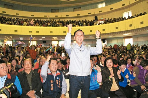 朱立倫直言國民黨最大危機:缺乏新生代認同(圖) 朱立倫直言國民黨最大危機:缺乏新生代認同(圖)