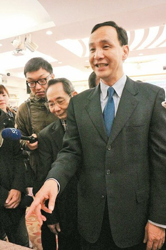 臺灣明年兩大選舉是否合并?藍綠陣營意見不一