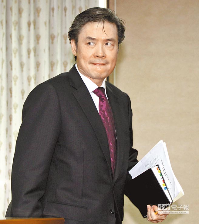 金溥聰11日說,他并不是那么神祕,是因“為國安會秘書長”職務的關系,不適合太多的媒體曝光 金溥聰11日說,他并不是那么神祕,是因“為國安會秘書長”職務的關系,不適合太多的媒體曝光