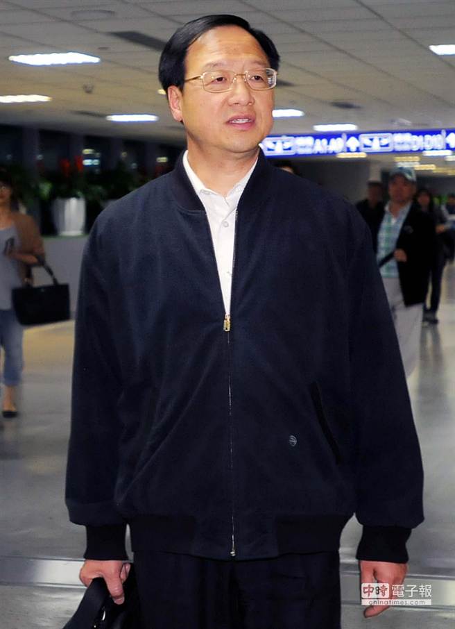 父親過世 臺“前行政院長”江宜樺返臺奔喪 父親過世 臺“前行政院長”江宜樺返臺奔喪