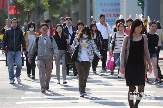 朱立倫談學運:呼吁世代對話,憤青變奮青。(臺媒翻攝自朱立倫臉書) 朱立倫談學運:呼吁世代對話,憤青變奮青。(臺媒翻攝自朱立倫臉書)