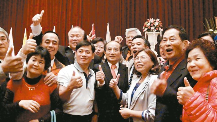 再被拱參選2016 王金平依舊淡定回應:“立法院”忙得很 再被拱參選2016 王金平依舊淡定回應:“立法院”忙得很