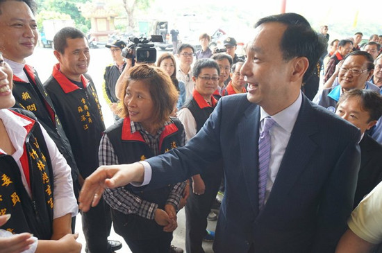 朱立倫否認(rèn)陷入長考無奈稱“我不會參選2016”