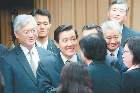 馬英九:貨貿(mào)協(xié)議遇到瓶頸當局正努力希望突破