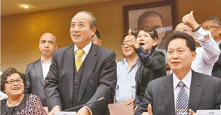 �������䡱�A��Ӣ�����V������ƽ�����ǲµ�