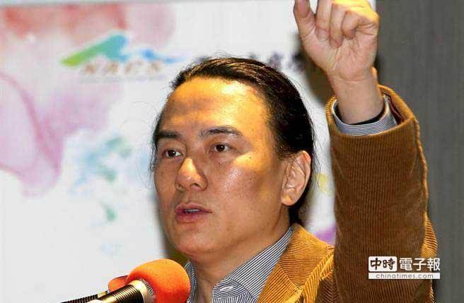 �����񡱵Ա����f������������Ӣ�ģ����Ĵ������κ�һ�����ÿ�