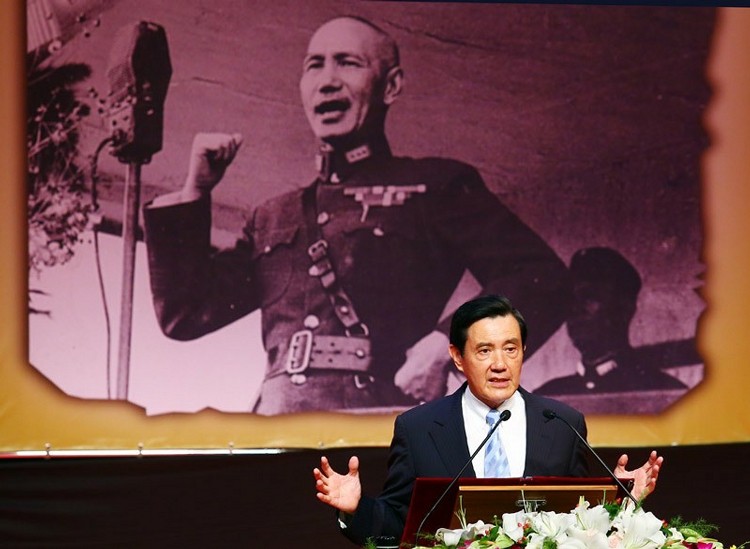 馬英九回應(yīng)高中課綱爭(zhēng)議:說(shuō)慰安婦自愿 死也不信 馬英九回應(yīng)高中課綱爭(zhēng)議:說(shuō)慰安婦自愿 死也不信