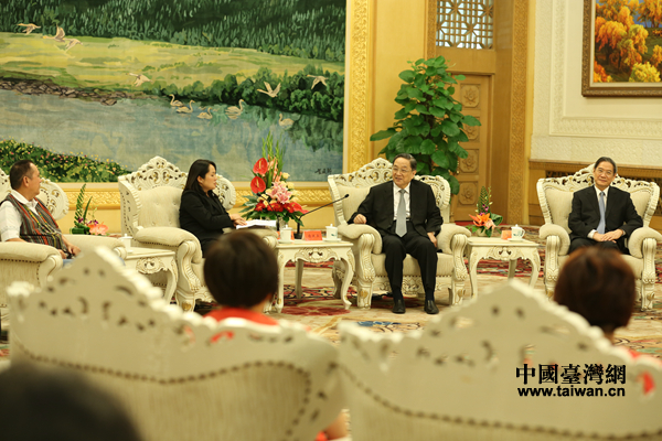 俞正聲會見臺灣少數民族參訪團 俞正聲會見臺灣少數民族參訪團