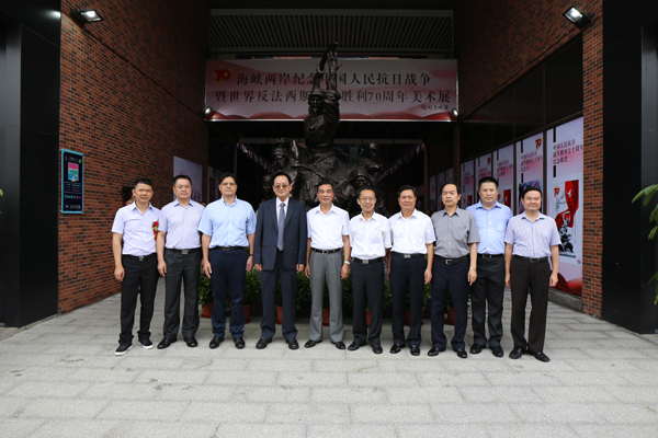 海峽兩岸紀念抗戰勝利70周年美術展在羊城開幕 海峽兩岸紀念抗戰勝利70周年美術展在羊城開幕