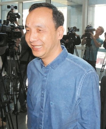 臺媒:國民黨臨全會后朱立倫恐“三頭齊痛”