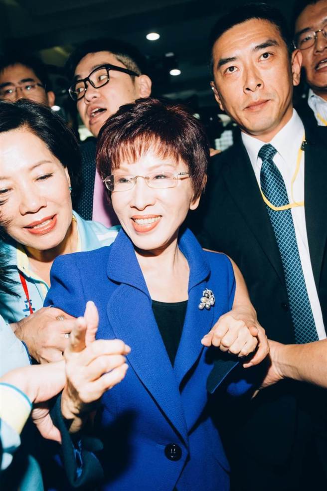 洪秀柱進入會場 洪秀柱進入會場