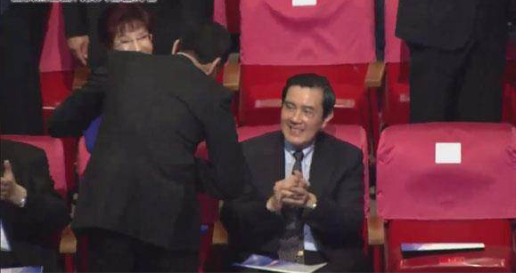 ��������ǰ�c�������������RӢ�ŵȴ���Ҳ��һ�c������