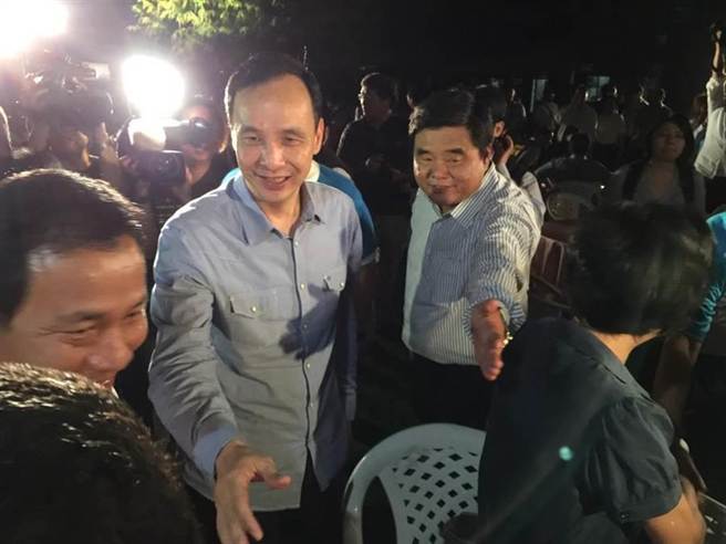 朱立倫訪云林 前縣長張榮味公開表態力挺(圖) 朱立倫訪云林 前縣長張榮味公開表態力挺(圖)