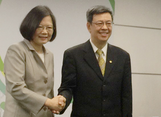 蔡英文被曝挑選扶手過程中,曾聘私家偵探查陳建仁身家 蔡英文被曝挑選扶手過程中,曾聘私家偵探查陳建仁身家