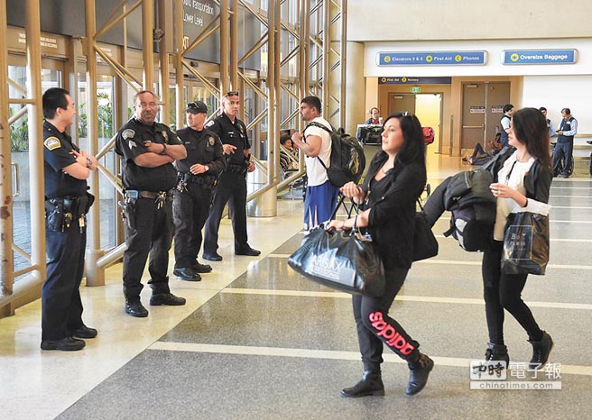 臺灣學者稱美發布全球旅游警示 對臺灣影響不大 臺灣學者稱美發布全球旅游警示 對臺灣影響不大