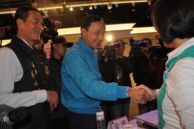 ����������Ī��Ĩ�ڴ�?y��n)��\��(zh��n)���������x�e(�D)