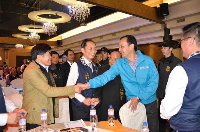 ����������Ī��Ĩ�ڴ�?y��n)��\��(zh��n)���������x�e(�D)