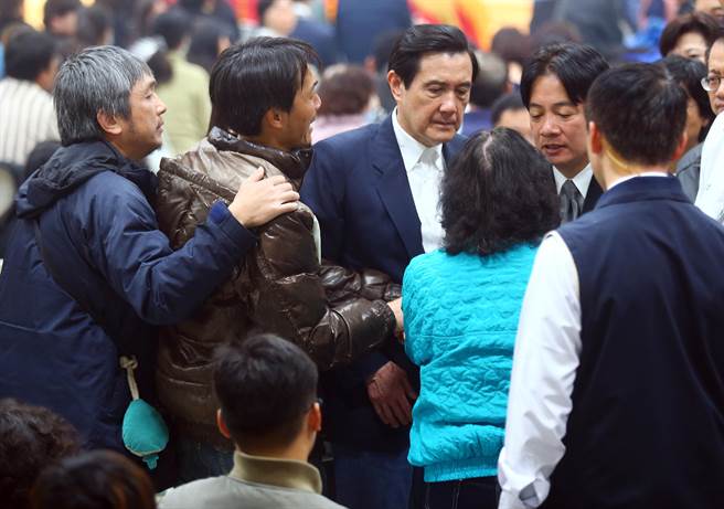 賴清德感謝馬英九關(guān)心震災(zāi) 藍(lán):8年沒聽到綠夸獎(jiǎng) 賴清德感謝馬英九關(guān)心震災(zāi) 藍(lán):8年沒聽到綠夸獎(jiǎng)