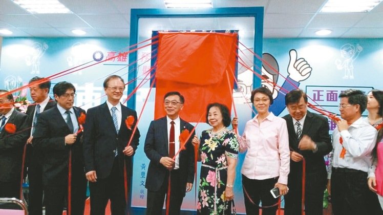 �����h���օ^����ί����������壩���۷���̎10���e�н�Ļ�xʽ